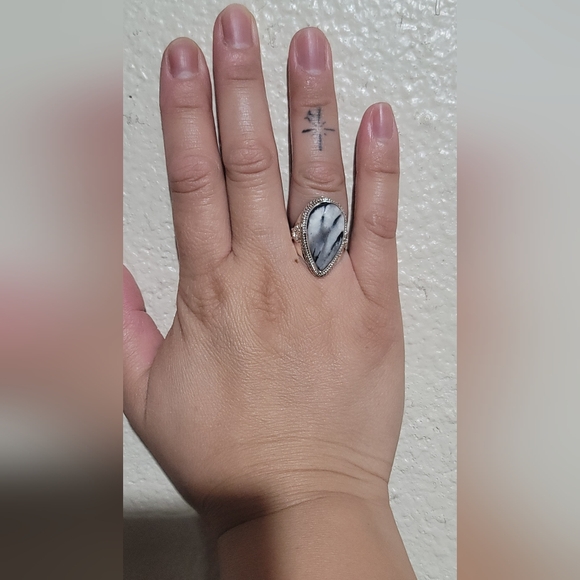 Marble Teardrop Ring - Picture 1 of 2